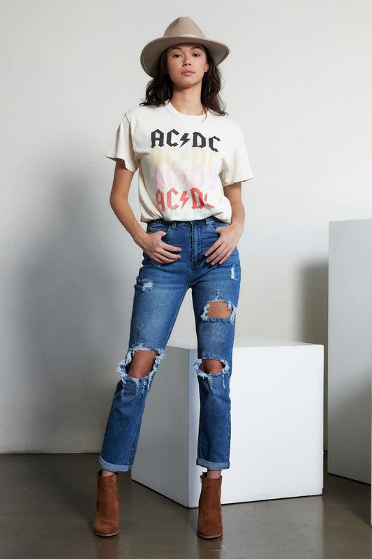 Distressed Boyfriend Jeans